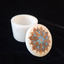 Load image into Gallery viewer, Small Marble Mother of Pearl inlaid Jewelry / Trinket Box (Item# In200002)