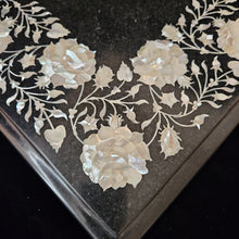 Load image into Gallery viewer, Marble Mother of Pearl Inlaid Table top (Item# In200001)