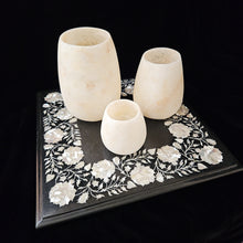 Load image into Gallery viewer, Marble Mother of Pearl Inlaid Table top (Item# In200001)