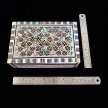 Load image into Gallery viewer, Medium Flat Top Wooden Mother of Pearl inlaid Jewelry / Trinket Box (item# E1000086)