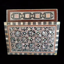 Load image into Gallery viewer, Medium Flat Top Wooden Mother of Pearl inlaid Jewelry / Trinket Box (item# E1000033)
