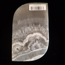 Load image into Gallery viewer, Alabaster Dish (Item# E1000107)