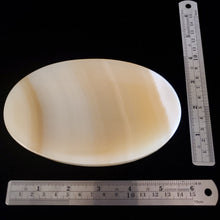 Load image into Gallery viewer, Alabaster Dish (Item# E1000118)