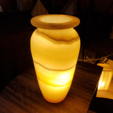 Load image into Gallery viewer, Alabaster Table Lamp (item# E1000052)