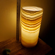 Load image into Gallery viewer, Alabaster Lamp (item# E1000069)