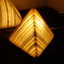 Load image into Gallery viewer, Medium Natural Alabaster Pyramid Lamp (Item# E1000081)