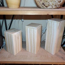 Load image into Gallery viewer, Natural Box Alabaster Lamps (set 2)