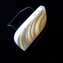 Load image into Gallery viewer, Alabaster Dish (Item# E1000161)