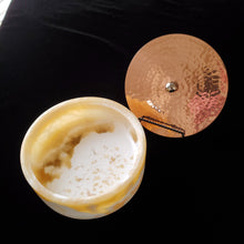 Load image into Gallery viewer, Alabaster Dish with Copper Lid (Item# E1000173)