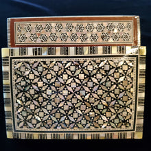 Load image into Gallery viewer, Medium Flat Top Wooden Mother of Pearl inlaid Jewelry / Trinket Box (item# E1000185)