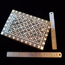 Load image into Gallery viewer, Medium Flat Top Wooden Mother of Pearl inlaid Jewelry / Trinket Box (item# E1000185)