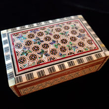 Load image into Gallery viewer, Medium Flat Top Wooden Mother of Pearl inlaid Jewelry / Trinket Box (item# E1000186)