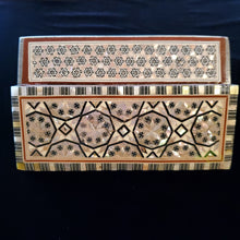 Load image into Gallery viewer, Long Flat Top Wooden Mother of Pearl inlaid Jewelry / Trinket Box (item# E1000190)