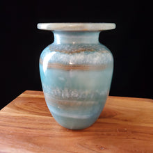 Load image into Gallery viewer, Alabaster Vase (item# E1000101)