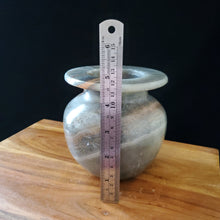 Load image into Gallery viewer, Alabaster Vase (item# E1000100)