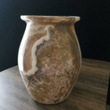 Load image into Gallery viewer, Onyx Desk Lamp (item# E1000059)