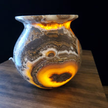 Load image into Gallery viewer, Onyx Desk Lamp (item# E1000060)