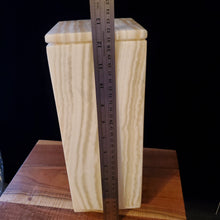 Load image into Gallery viewer, Alabaster Table Lamp (item# E1000056)
