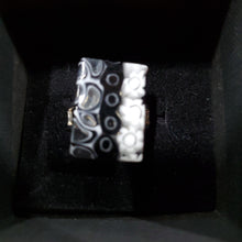 Load image into Gallery viewer, Rectangle - Black and White Murrine (Item# It1000098)