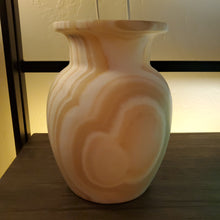 Load image into Gallery viewer, Alabaster Desk Lamp (Item# E1000244)