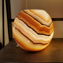 Load image into Gallery viewer, Alabaster Table Lamp (Item# E2000022)