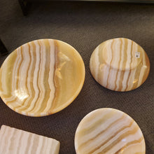 Load image into Gallery viewer, Alabaster Round Bowls (Set 2)