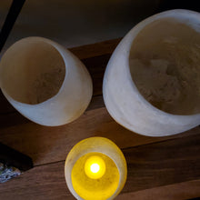 Load image into Gallery viewer, White Alabaster Lantern set 2