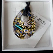 Load image into Gallery viewer, Handmade Murano Glass Pendant (Item# It200011)