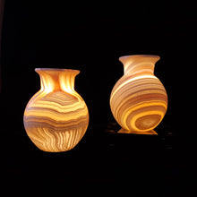 Load image into Gallery viewer, Alabaster Table Lamp (Item# E2000029)