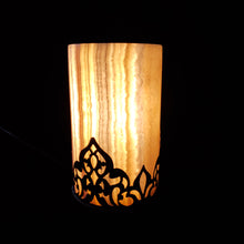 Load image into Gallery viewer, Alabaster Cylinder with Arabian base Table Lamp (item# E2000027)