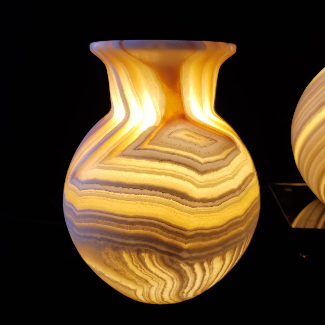 Alabaster Table Lamp (Item# E2000029)