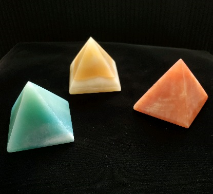 Alabaster Pyramid Shapes (Item# E1000005)